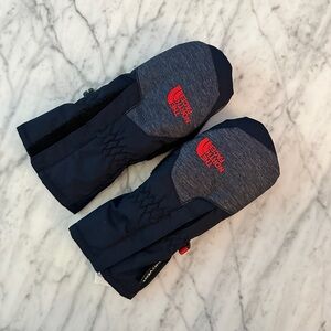 The North Face, Toddler mittens, EUC, 4T